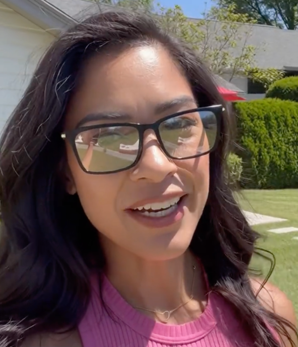 <em>Alexandra R. from Oregon</em>